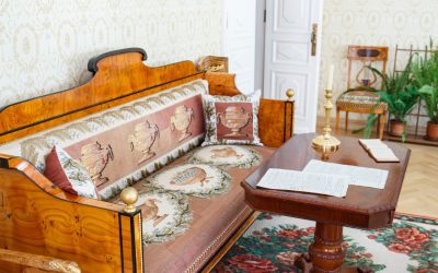 Heavy Furniture Packing Tips to Ensure a Smooth Removal Process